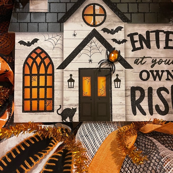 Halloween Wreath “Enter at Your Own Risk” Spider, skeleton, black cat Wreath - Picture 6 of 8
